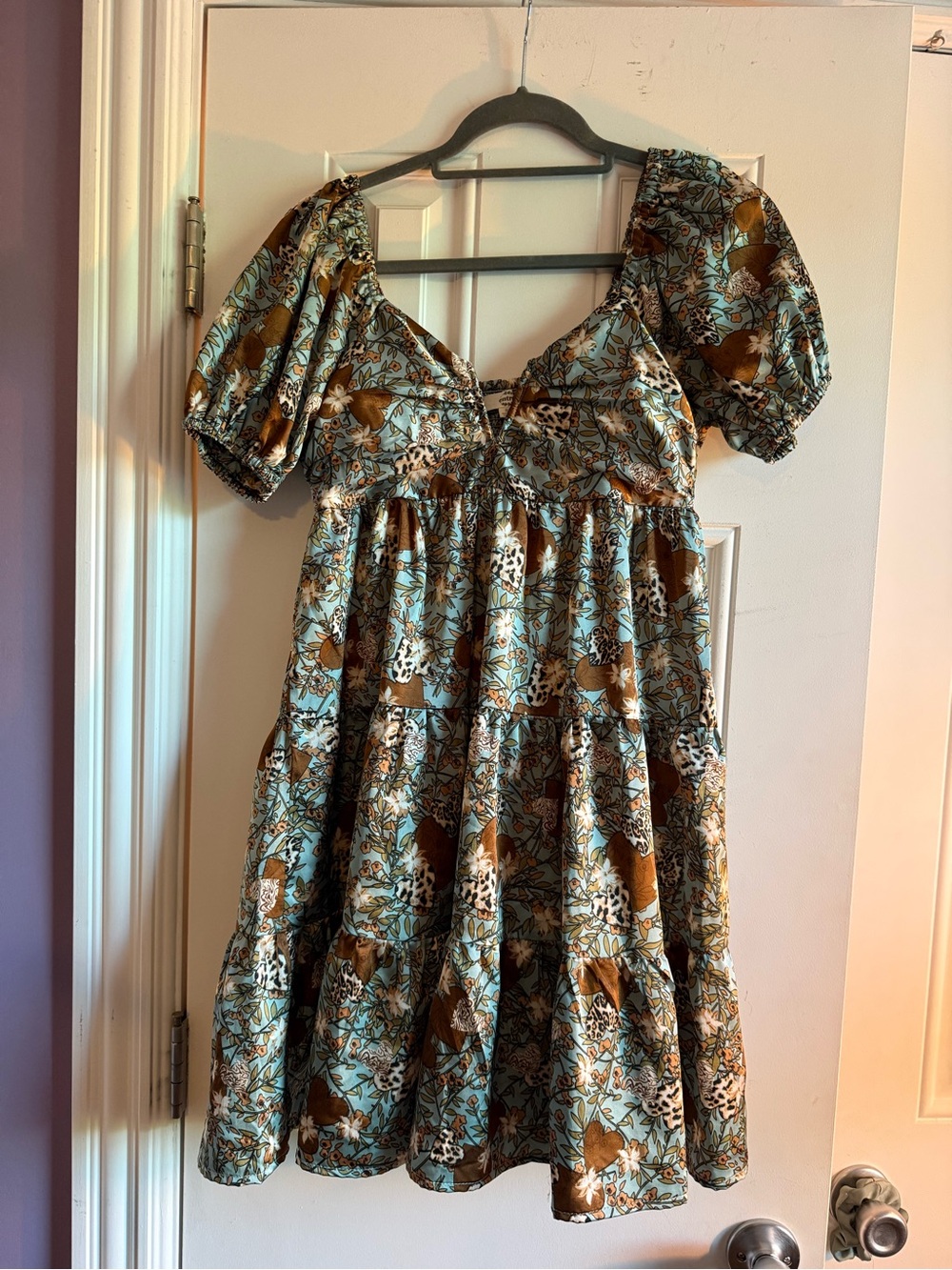 entro Floral Puff-Sleeve Mini Dress in Teal and Brown